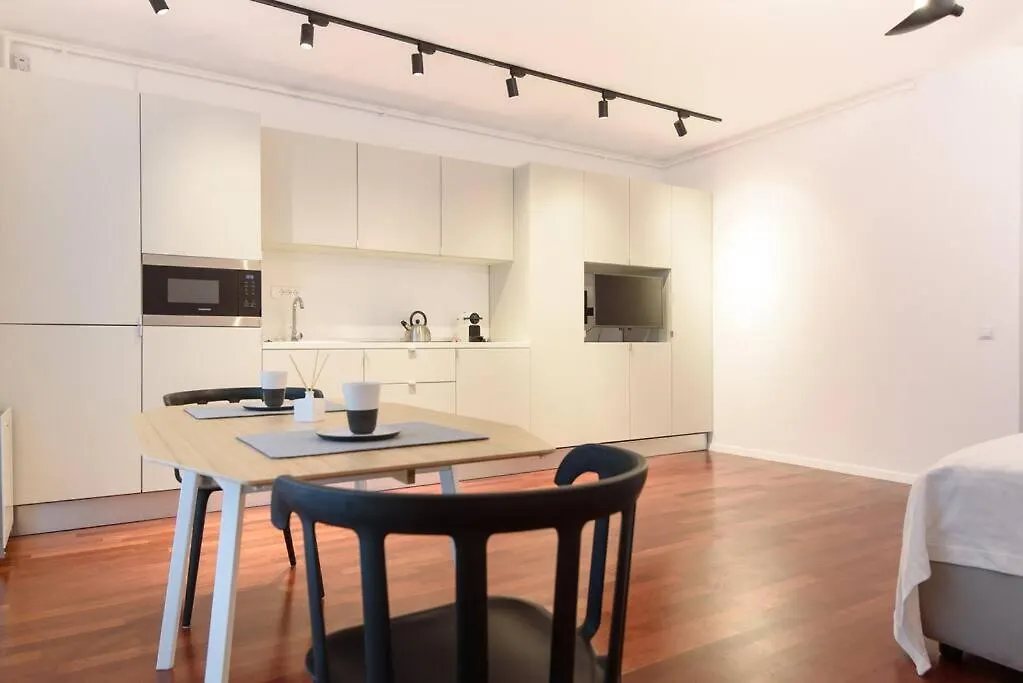 Bianco 16 - Central Studio Universitate - Old Town Bukarest