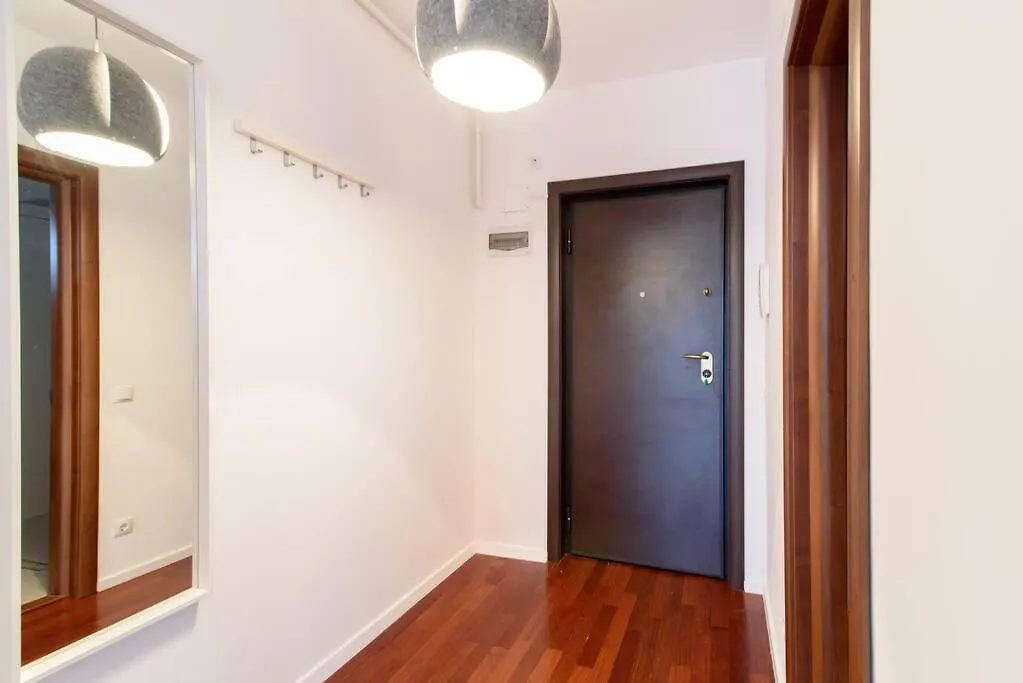Bianco 16 - Central Studio Universitate - Old Town Bukarest Apartment