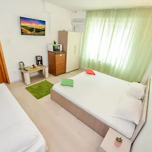 Center Aparthotel